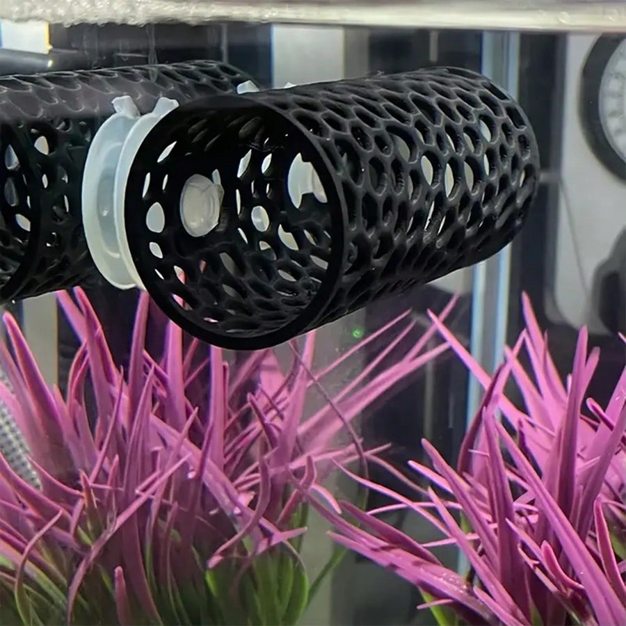 Aquarium Fish Games - 水槽の魚の隠れ家 ベタや小さな水槽の装飾用の吸盤付き黒い中空チューブ 安全なシェルター